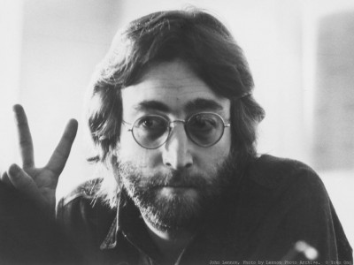 john-lennon-peace-sign1
